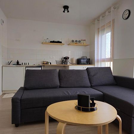Studio Entre Paris Et Disney Apartamento Bussy-Saint-Georges Exterior foto